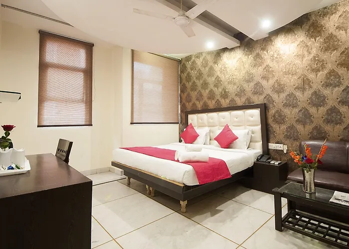 Superior King Room